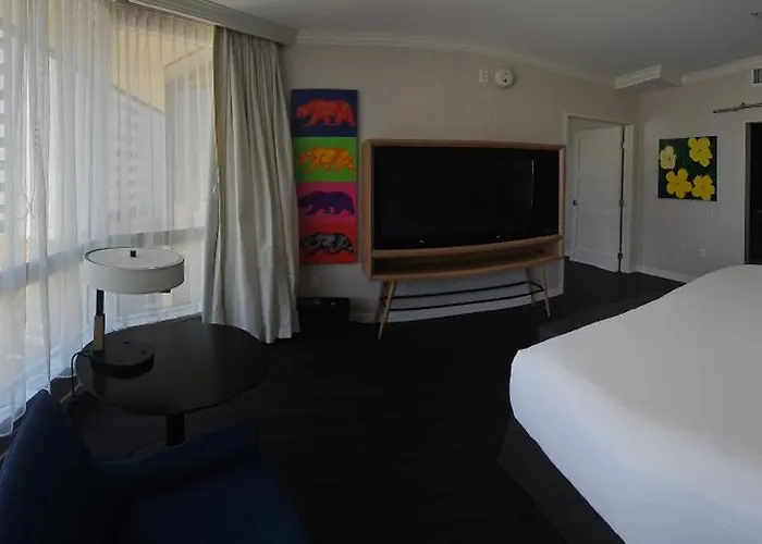 The Bristol Hotel San Diego